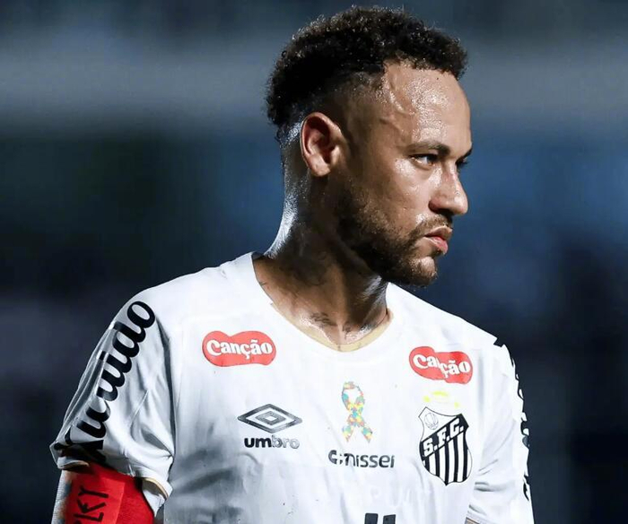 路易兹质疑内马尔世界杯意愿：对比罗纳尔多状